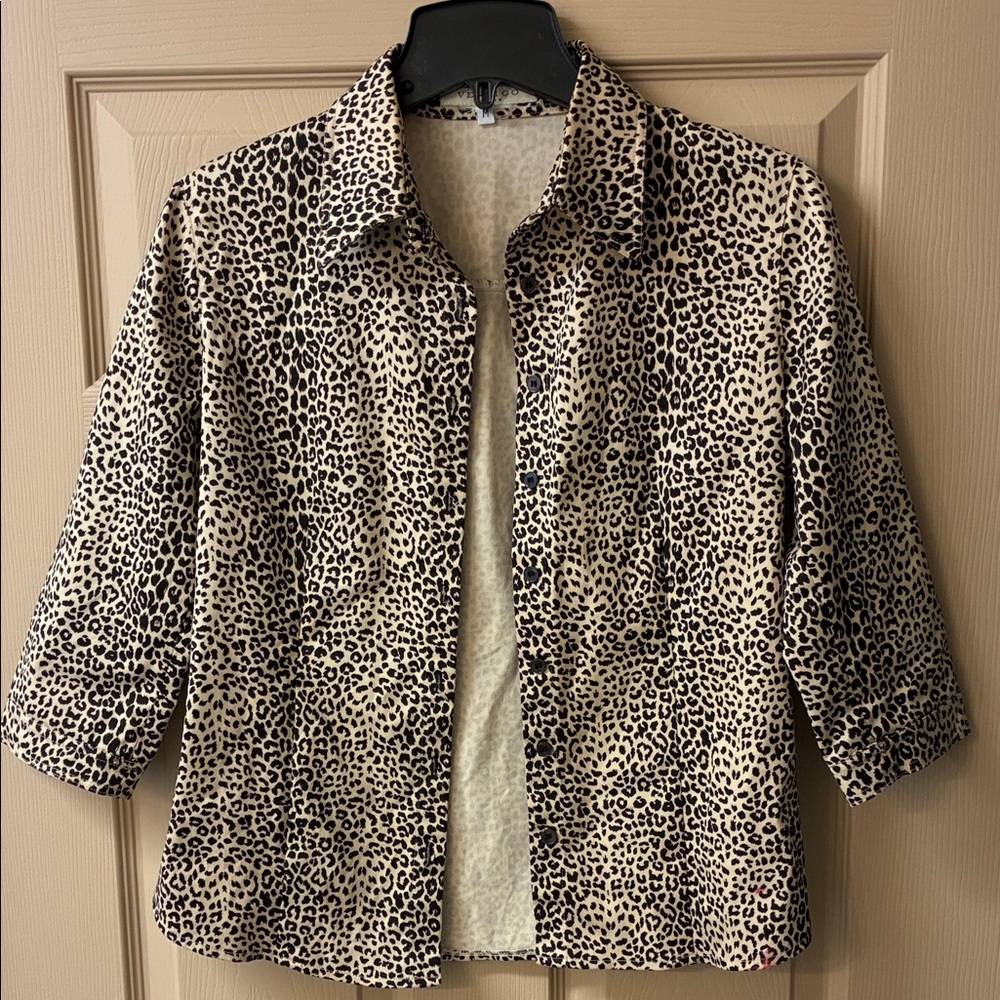 Vertigo Paris Leopard Print Button-Up Blouse in Beige and Black